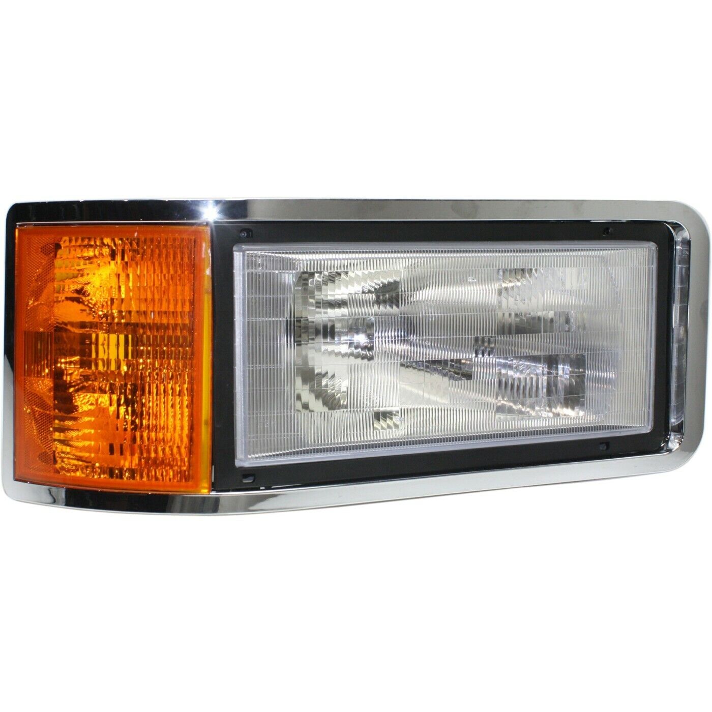2007 Toyota Yaris Front Passenger Side Replacement Headlight Lens and Housing 2007 Toyota Yaris Front Passenger Side Replacement Headlight Lens and Housing